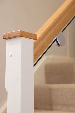 Oak and glass balustrade example 5