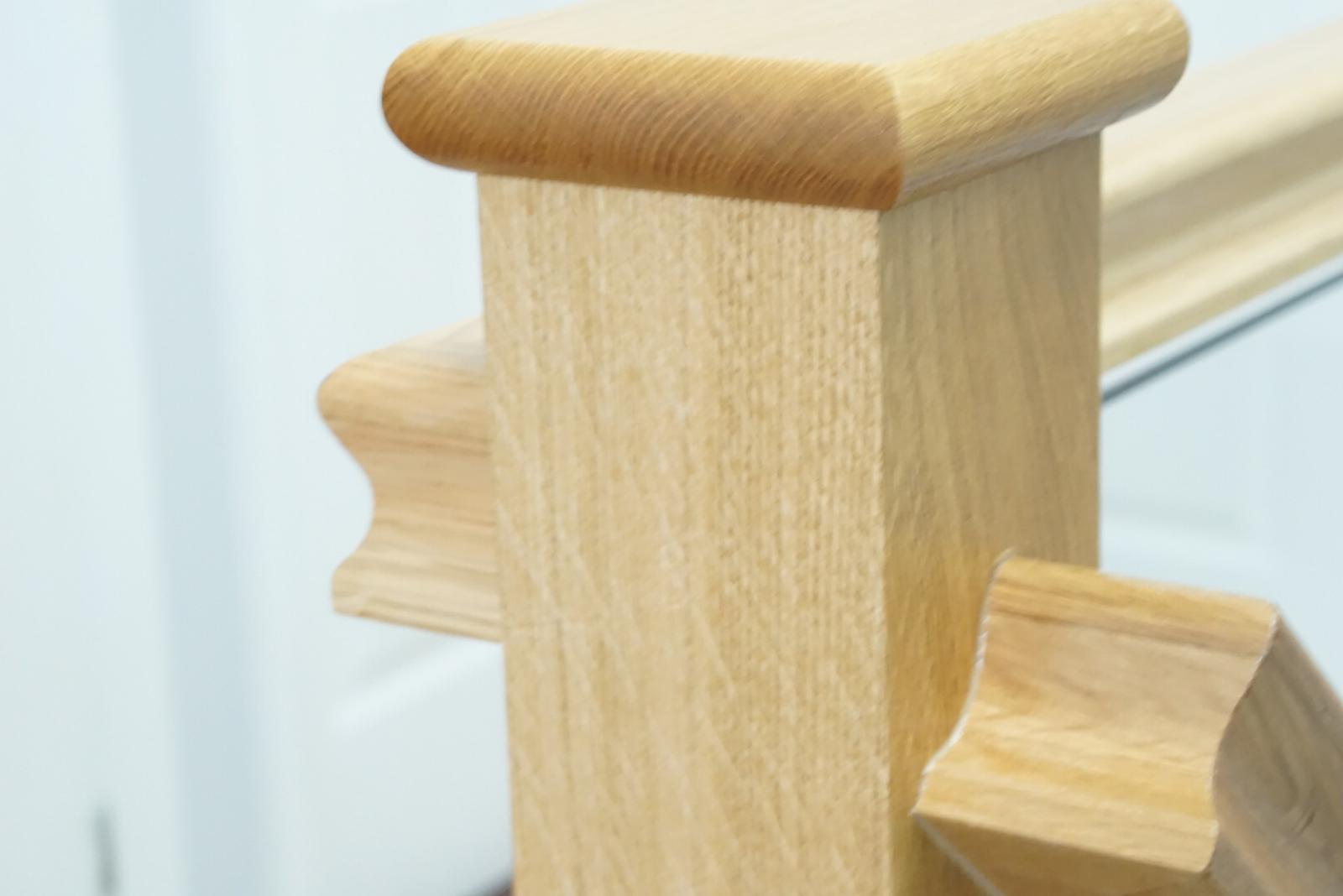 East Calder Oak and glass balustrade example 13