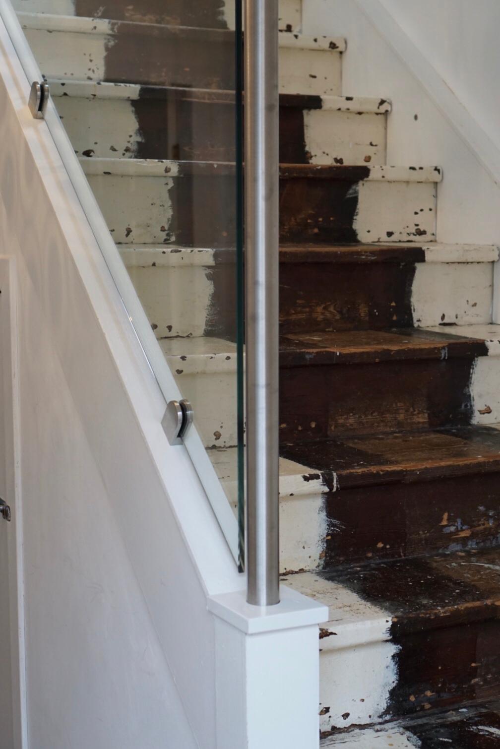 Stainless steel and glass balustrade and stainless steel handrail example 3