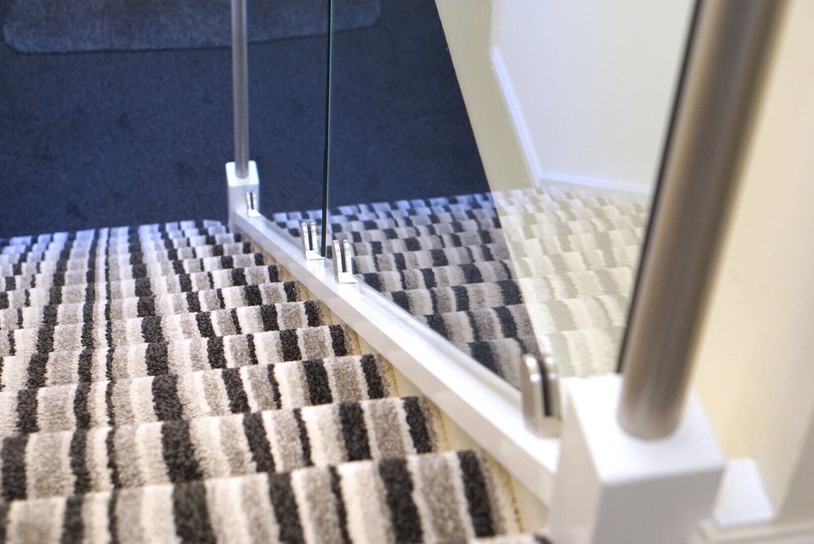 Stainless steel glass balustrade example 2