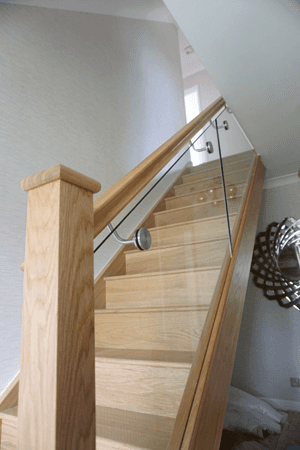 New oak and glass staircase example 4
