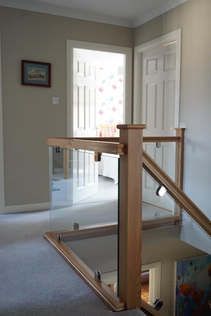 Oak and glass balustrade example 1