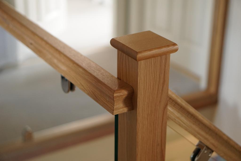 Oak and glass balustrade example 5