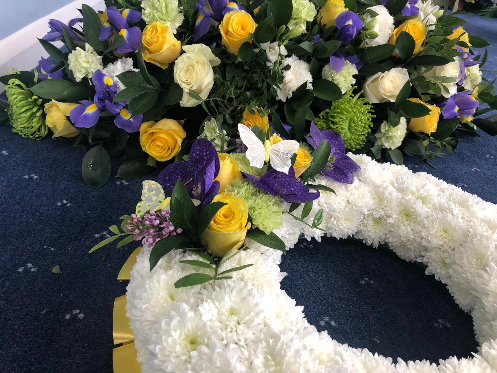 Flowers for Funerals Surrey & Hampshire BeFlowered
