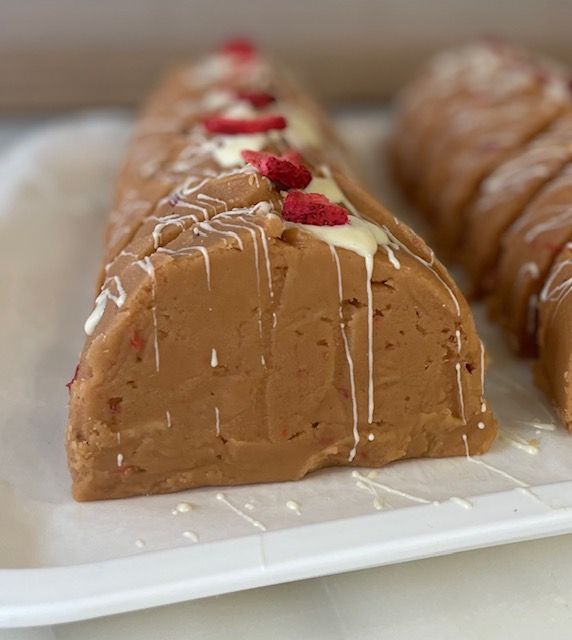 A box of double cream and sea salt isle of wight fudge