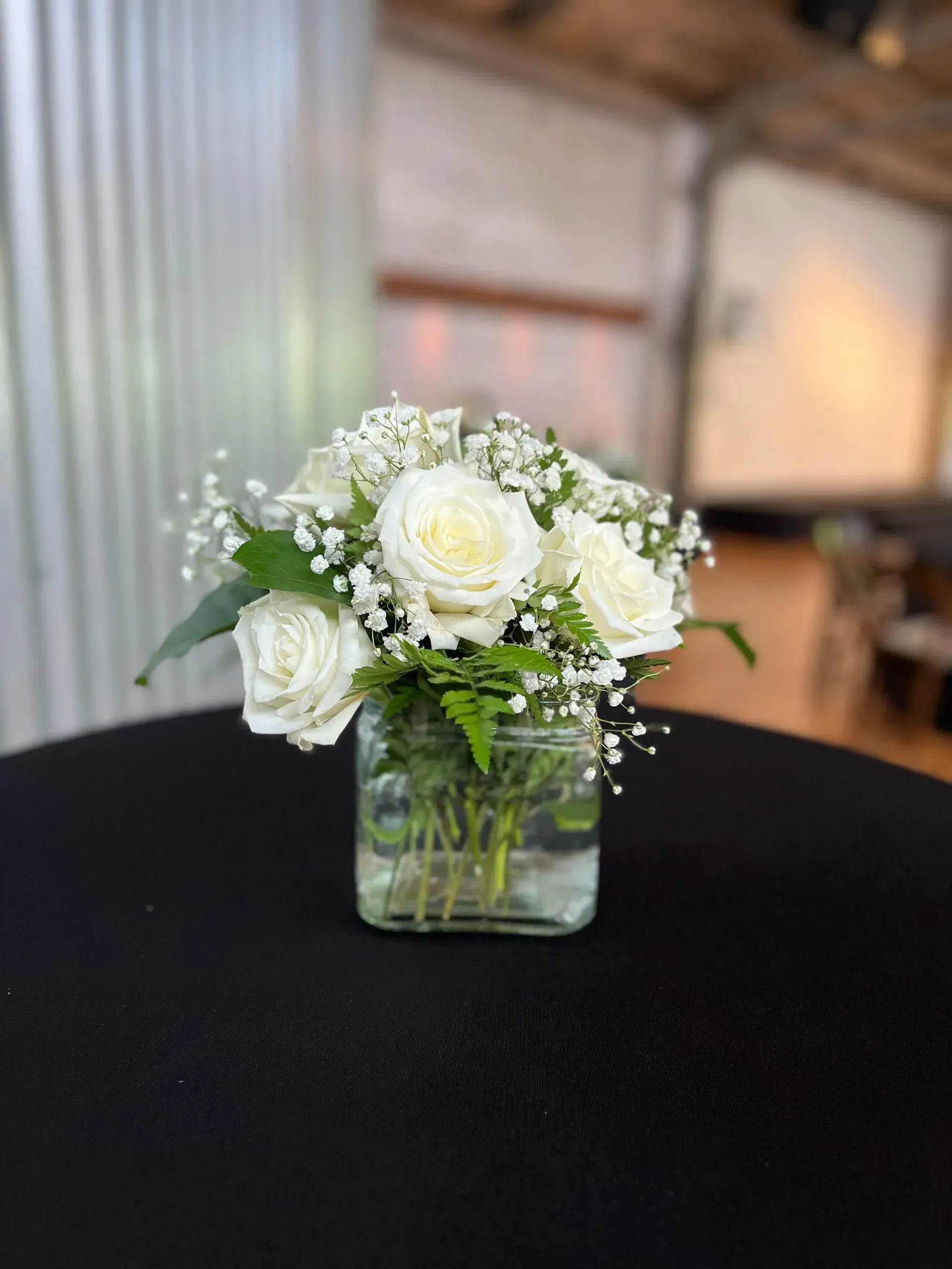 Floral table decor