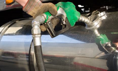 oil refilling on tanks