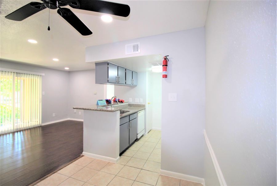 The Crossings one bedrm Apt - NW Houston