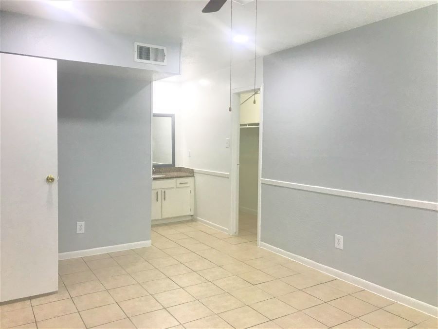 Crossings 2 Bedroom Apts - NW Houston