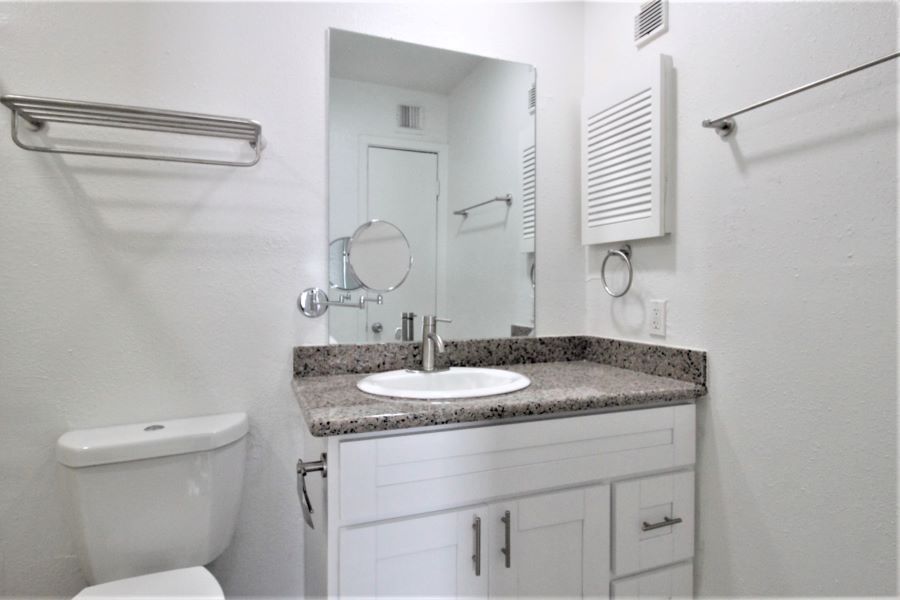 Crossings 2 Bedroom Apts - NW Houston