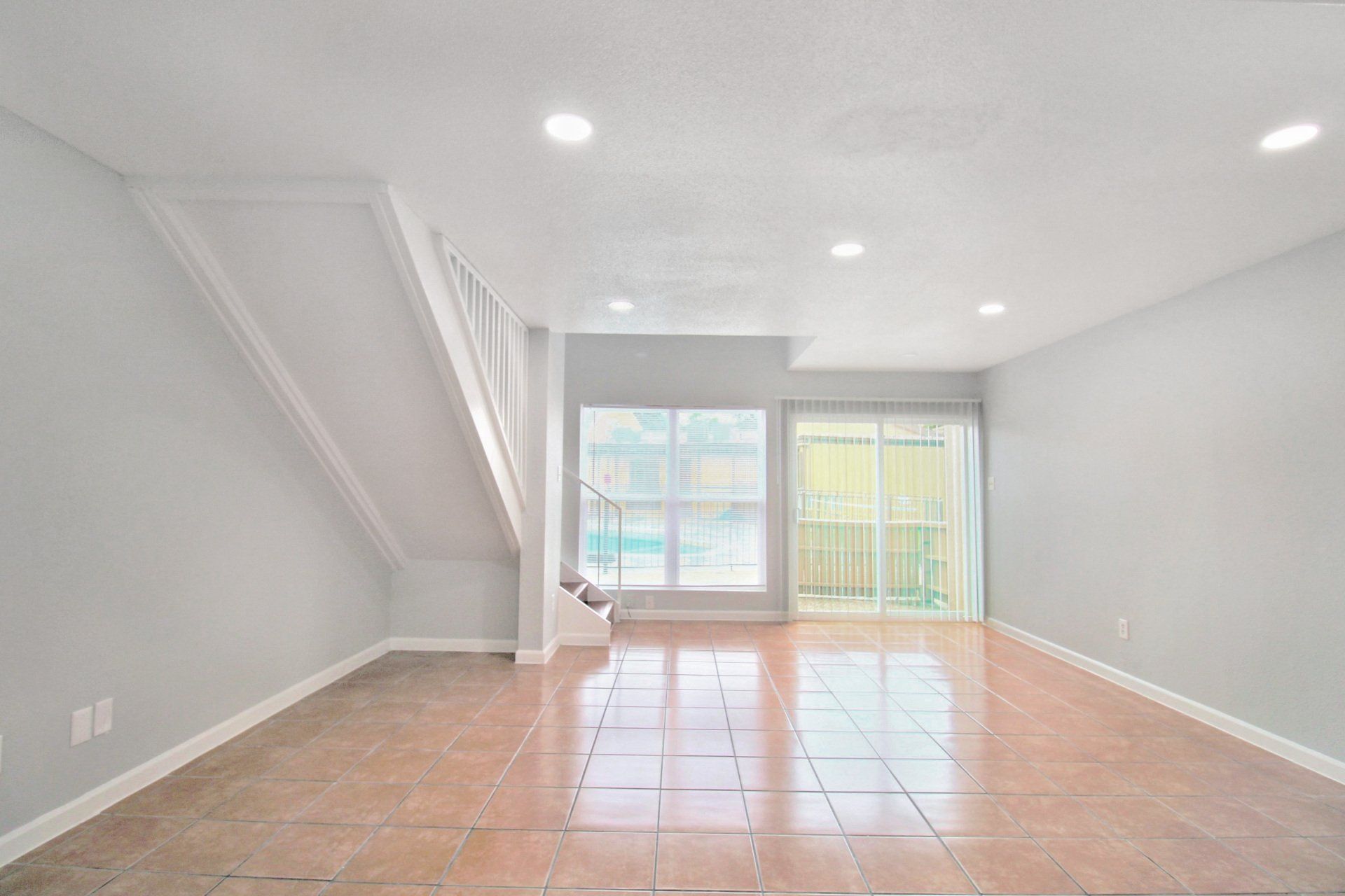 Luxury 2 Bedroom townhome for rent Spring Branch Houston tx77080