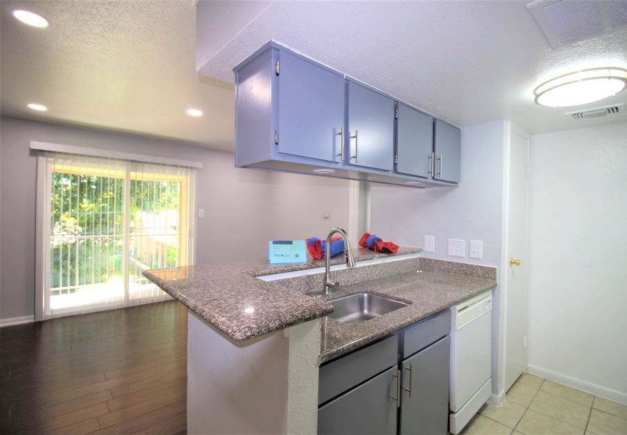 The Crossings one bedrm Apt - NW Houston