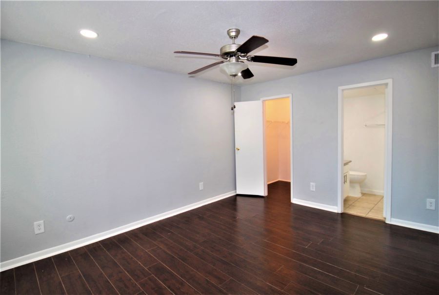 The Crossings one bedrm Apt - NW Houston