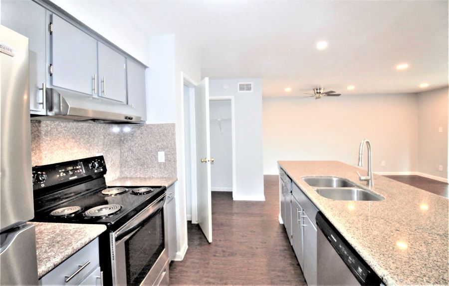 The Crossings 2x2 Apt - NW Houston