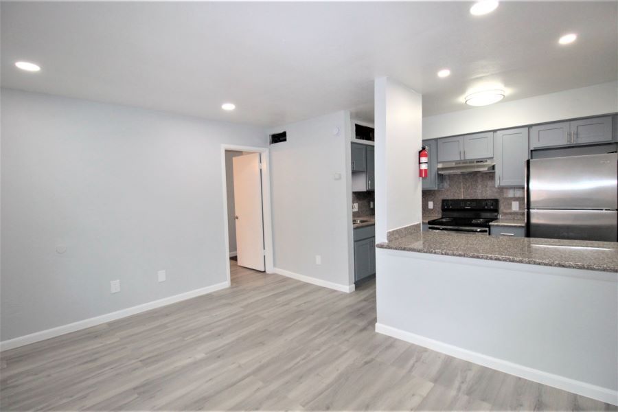 The Crossings one bedrm Apt - NW Houston