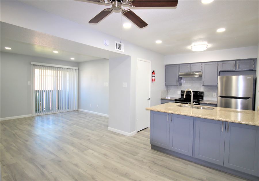 Crossings Apt - Northwest Houston