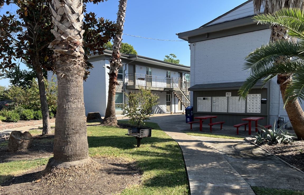 For Rent NW Houston Studio,13 bed Apts & Townhomes