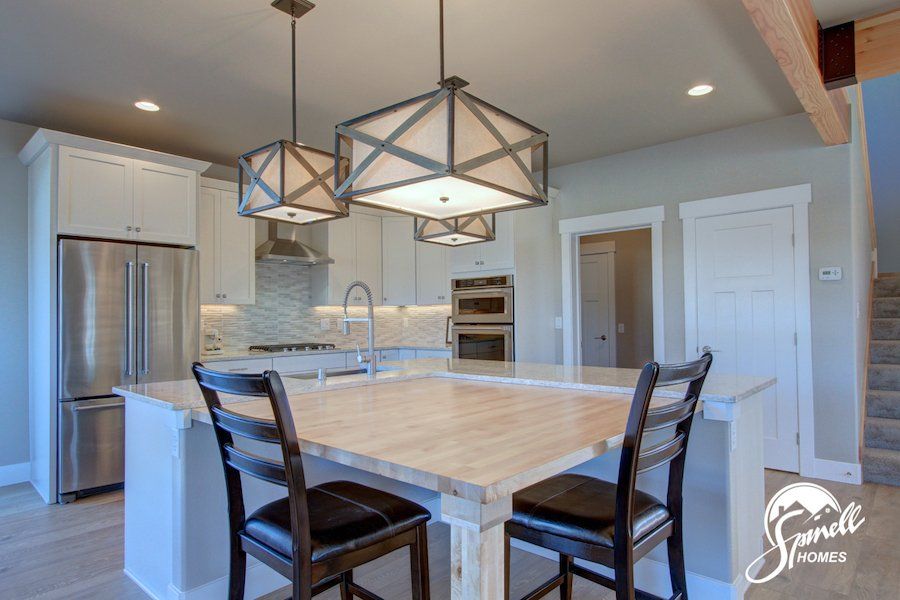 Spinell Homes | New Custom Homes | Anchorage Alaska | Kitchen | Kitchen Island |