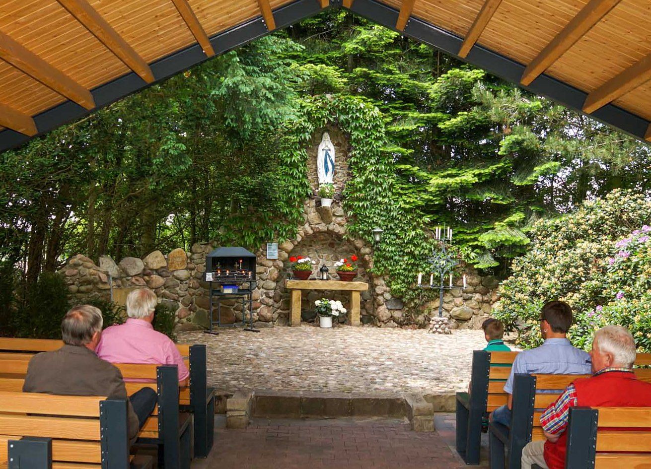 Kultur im Ortsteil Sustrum