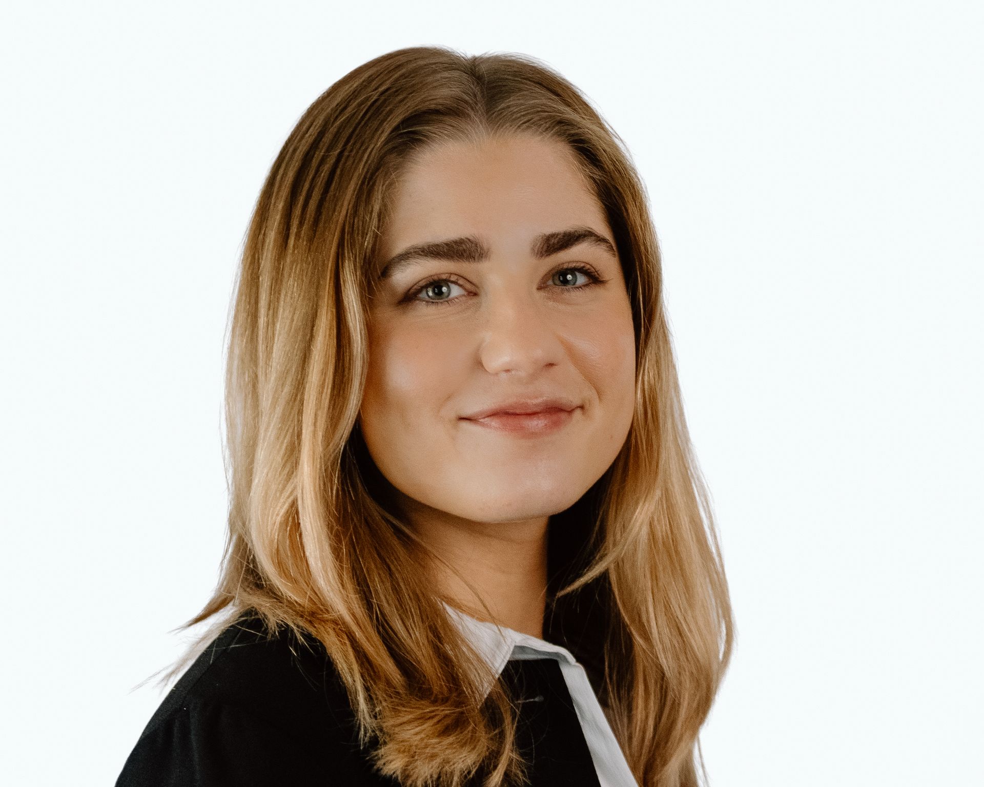 Headshot for Francesca