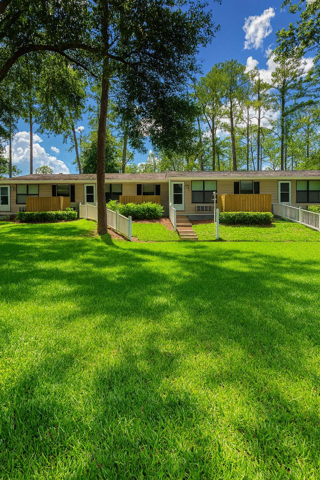 Whisperwood Apartments photo - select to go to external website