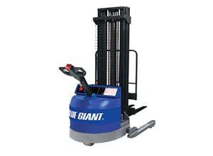 Blue Giant Gallery BGN Straddle — Forklifts in Independence, MO