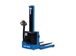 EPS 22 Powered Straddle — Forklifts in Independence, MO