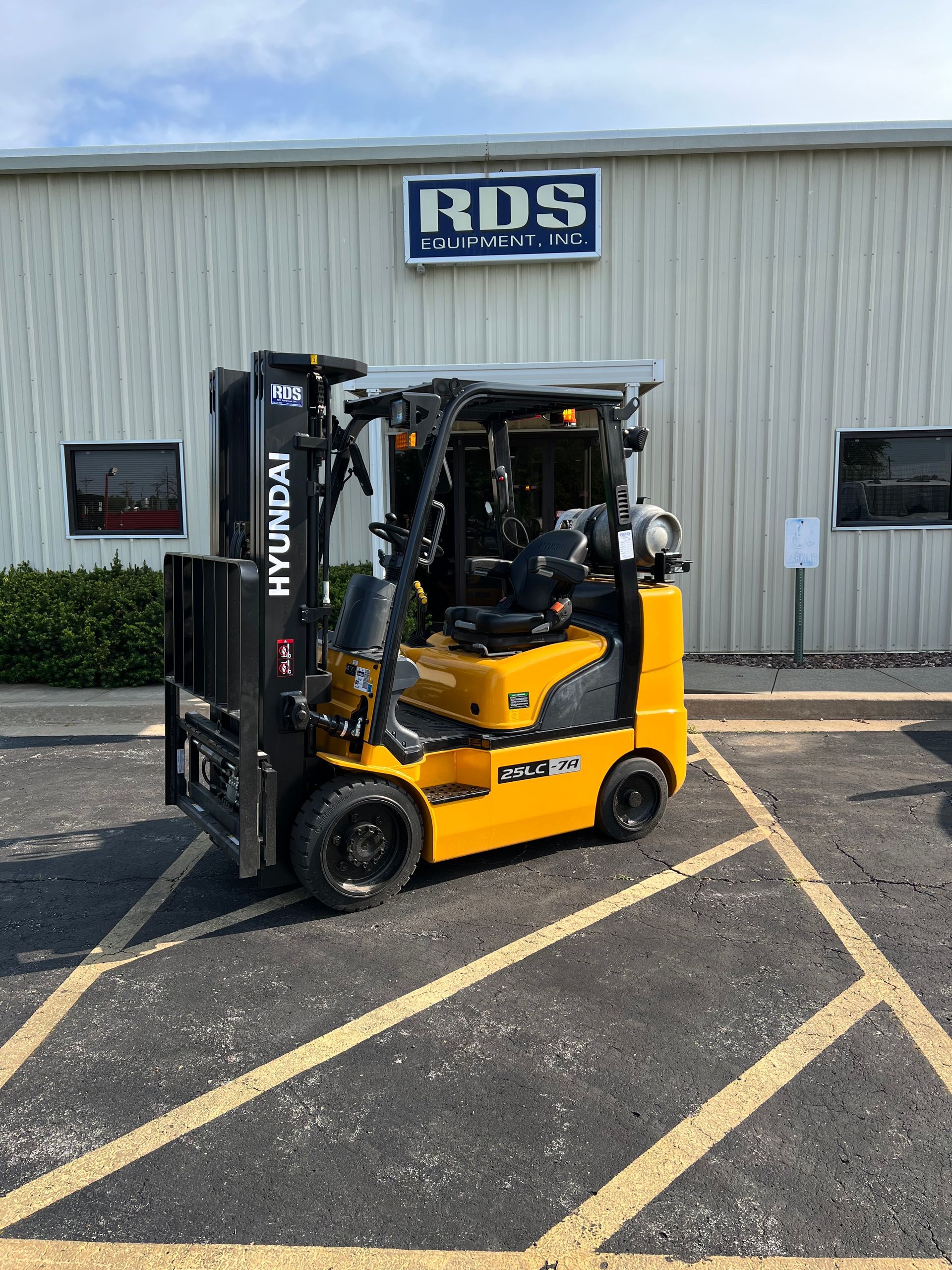 Toyota 5FBCU25 - Forklifts, Utility and Golf Carts in Independence, MO