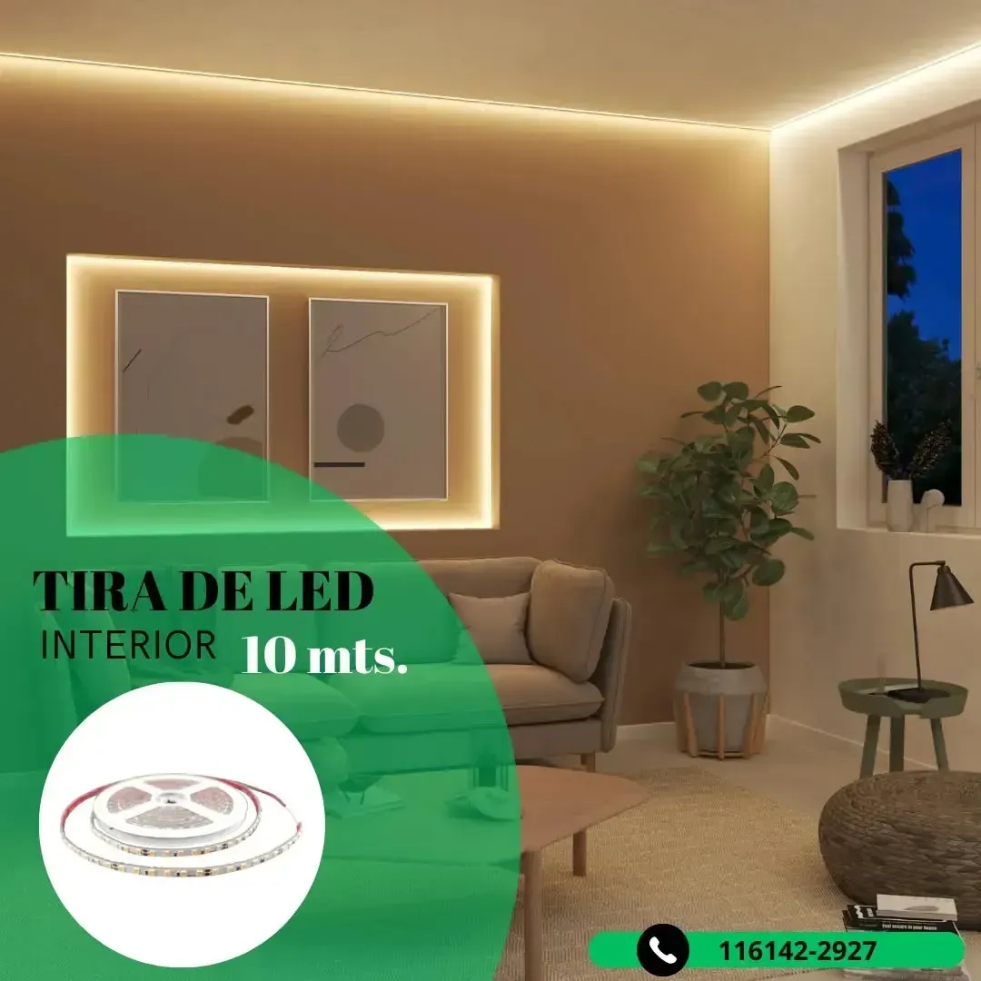 Iluminación de tira LED en una sala de estar, encima y alrededor de obras de arte