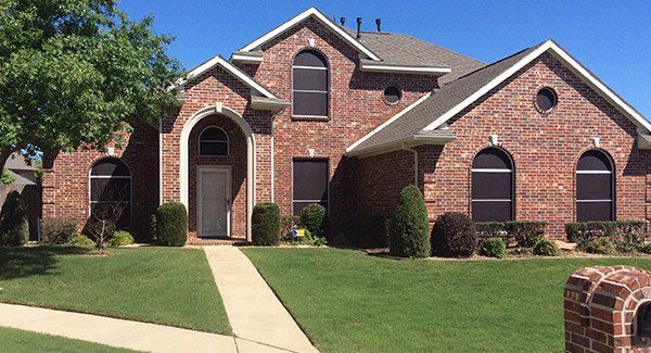 Beautiful House — Mansfield, TX — A+ Blinds