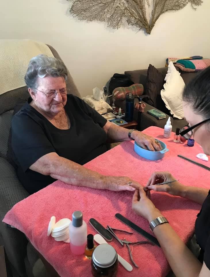 mobile pedicure and manicure