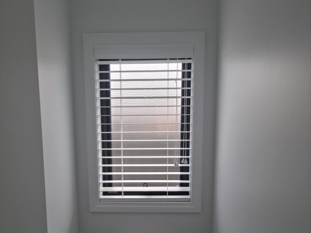 Charming Small Window Featuring Luxaflex Venetian Blinds - Luxaflex Blinds In Ballarat