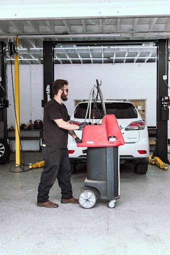 Ron Jon's Automotive Garage