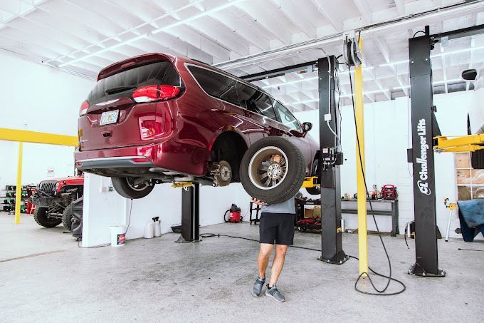 Ron Jon's Automotive Garage