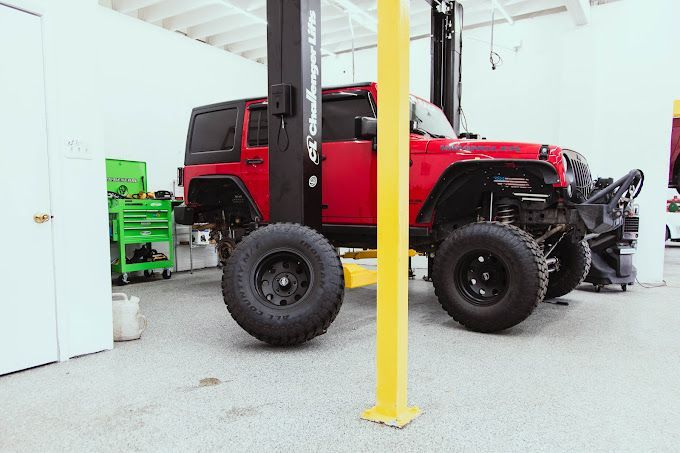 Ron Jon's Automotive Garage