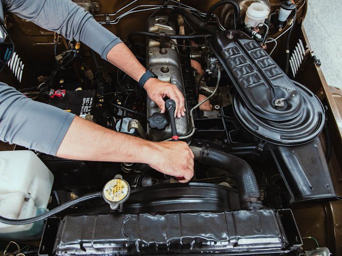 Ron Jon's Automotive Garage