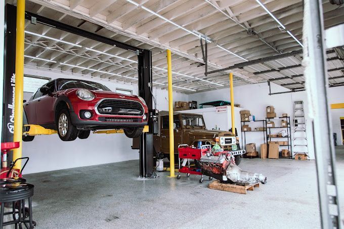 Ron Jon's Automotive Garage