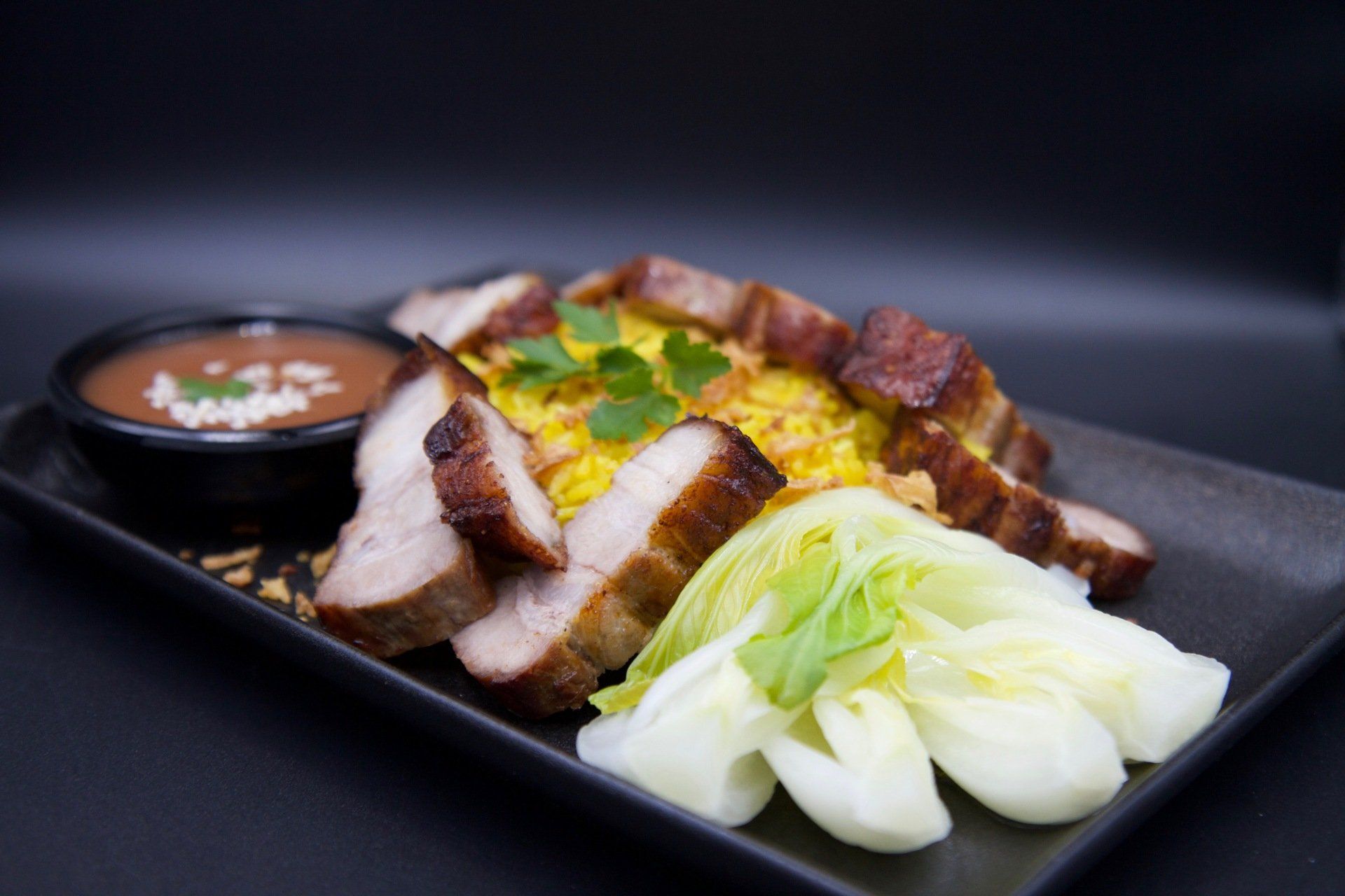 VasThai Khao Moo Krob - Maiale