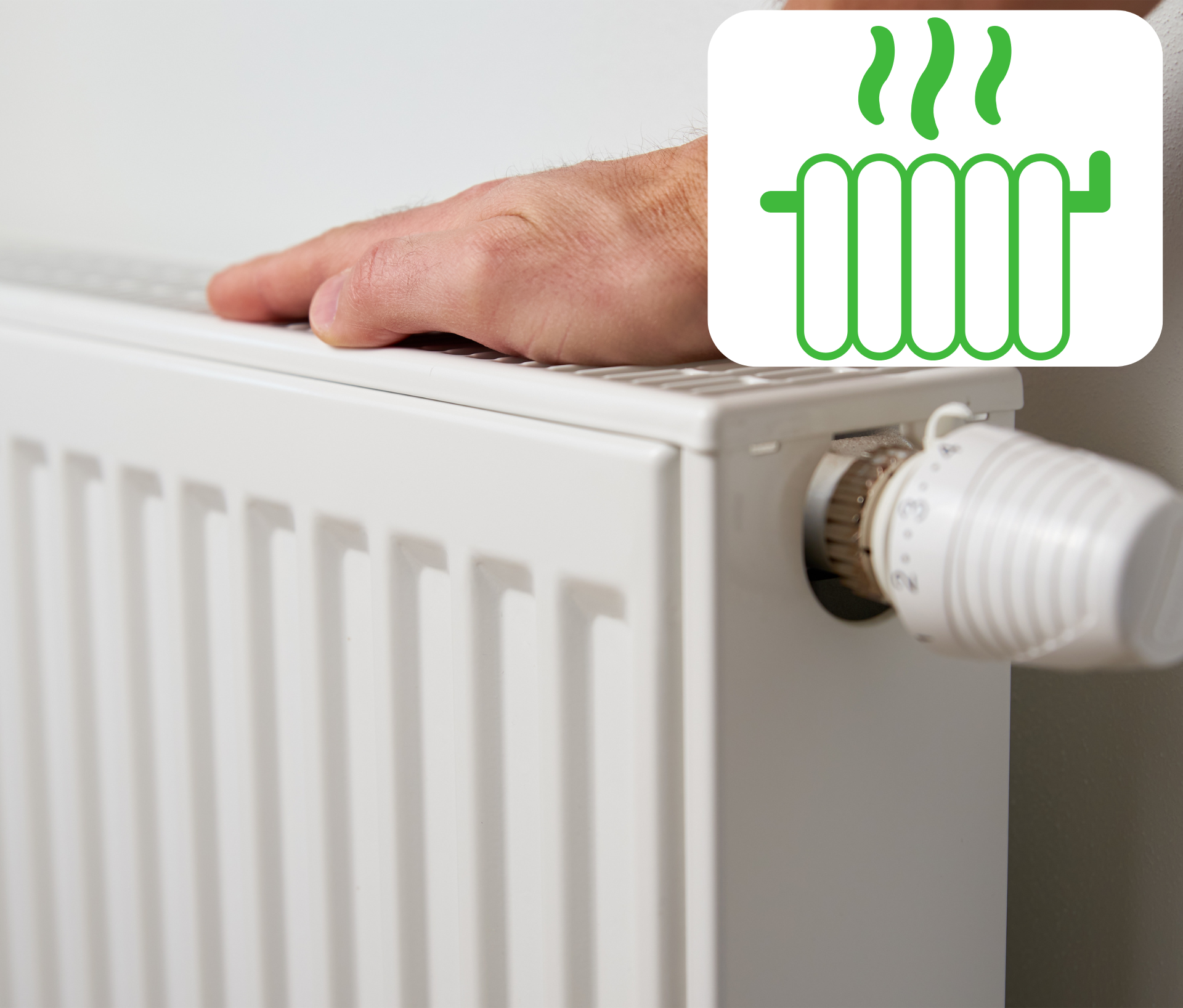Une personne touche un radiateur avec une icône verte qui dit « sss » dessus