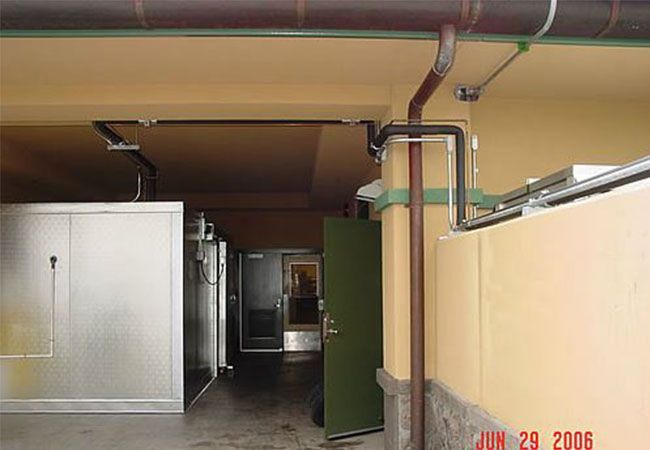 Metal Air Condition In A Room — Honolulu, HI — Aloha State Services Ltd