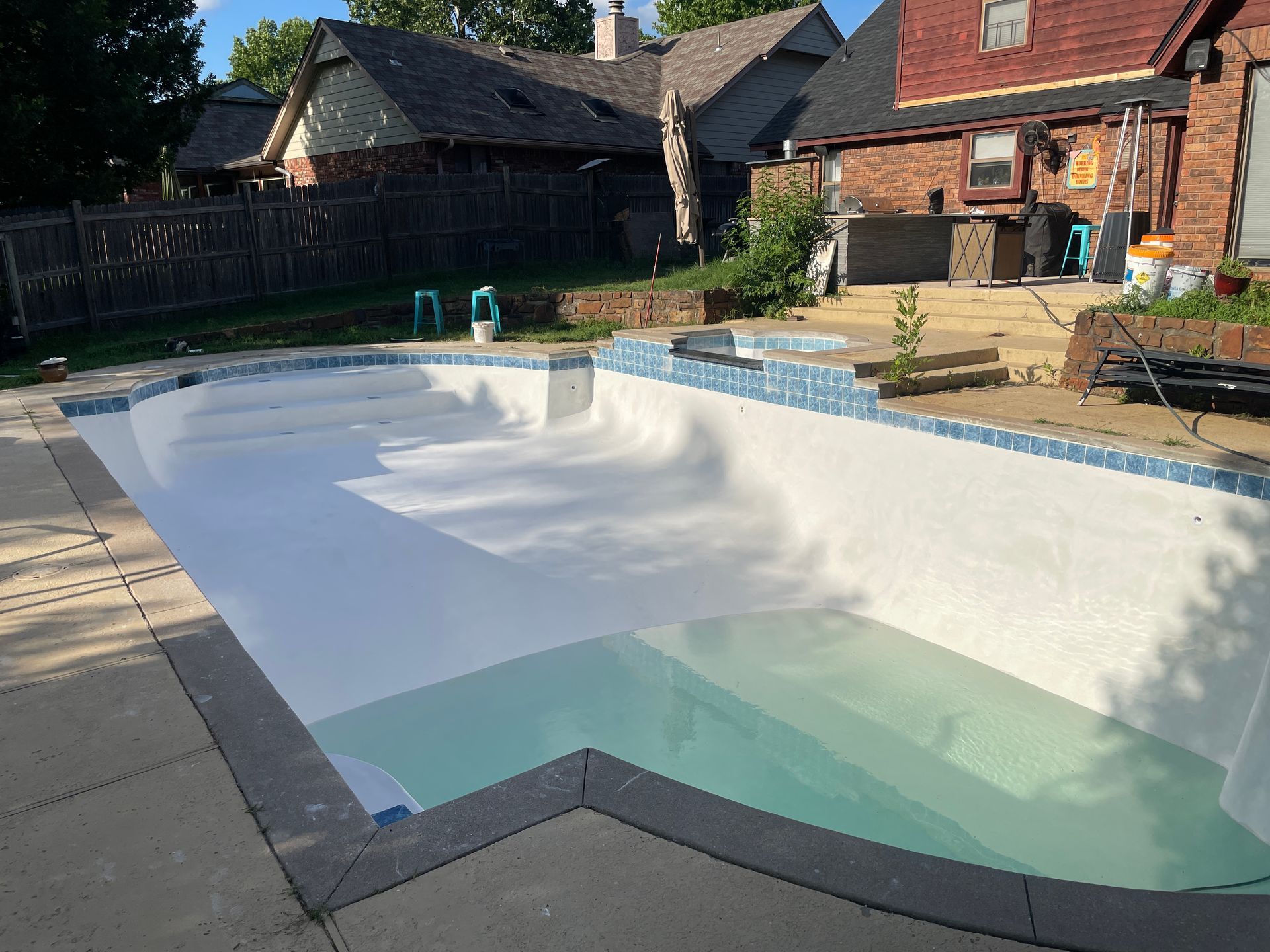 Tulsa Pool remodel pool replaster spa replaster tile repair with white plaster