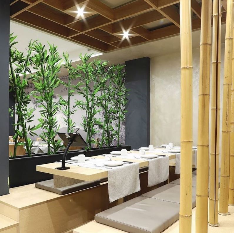 tavolo locale per 8 persone