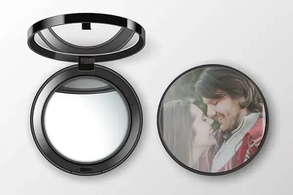 Compact Mirrors image