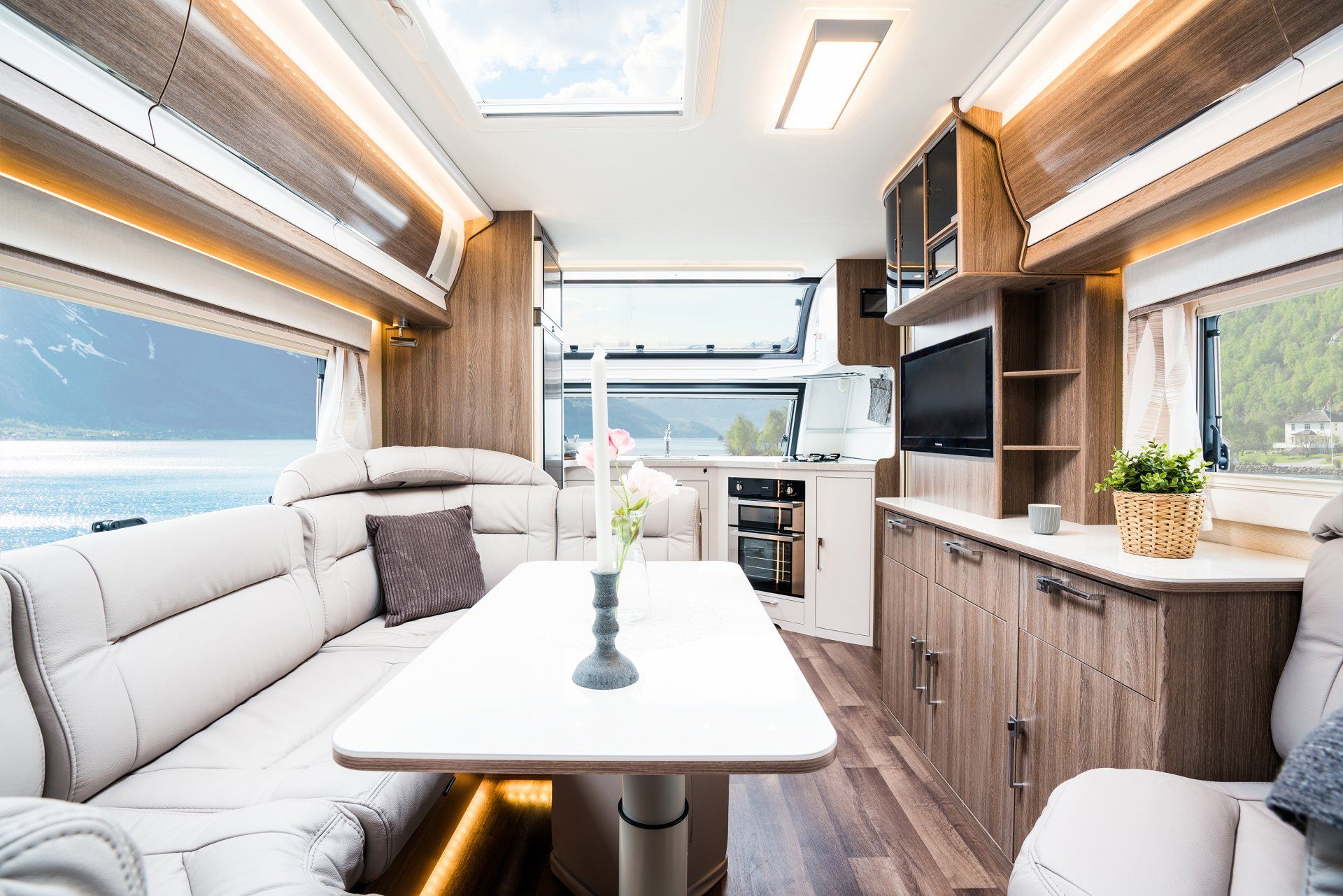 Fukttest & Gasoltest | Caravan.se