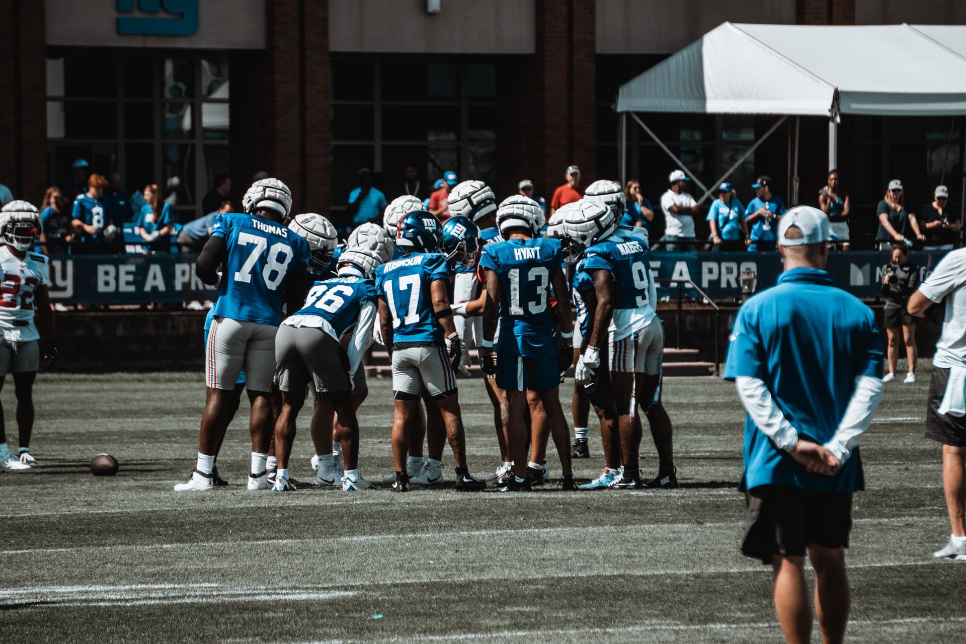 Huddle.