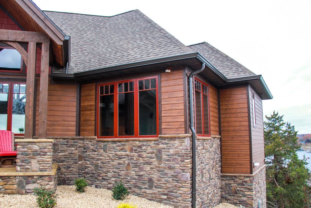 Protect your foundation and roofline with seamless gutters that are built to flow. Our custom-fit systems are designed to prevent clogs, leaks, and foundation damage keeping water away from your home—no clogs, no hassle.