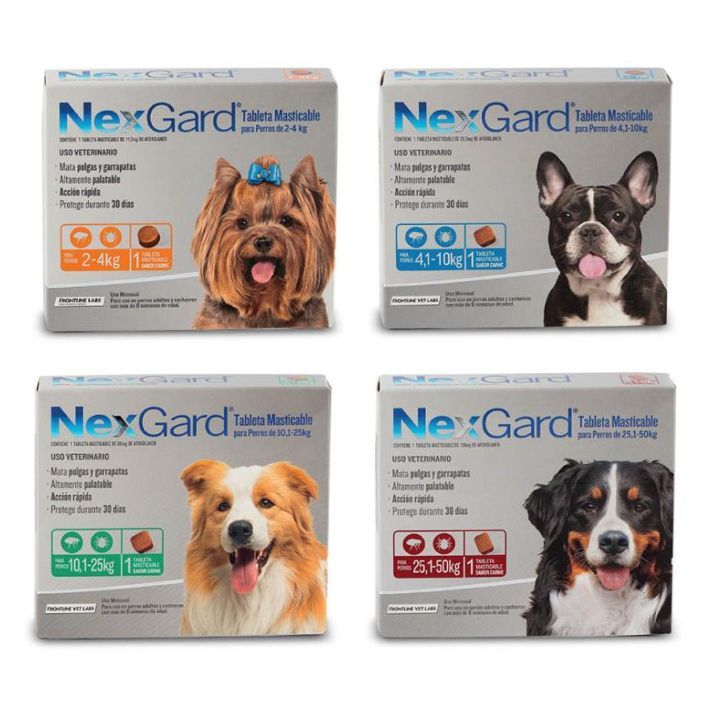 Cuatro cajas de medicamento NexGard contra pulgas y garrapatas para perros, cada una con la imagen de una raza de perro diferente.