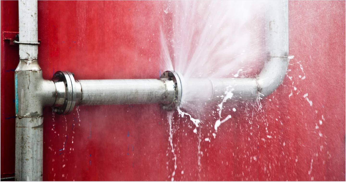 How to handle a burst pipe until help arrives