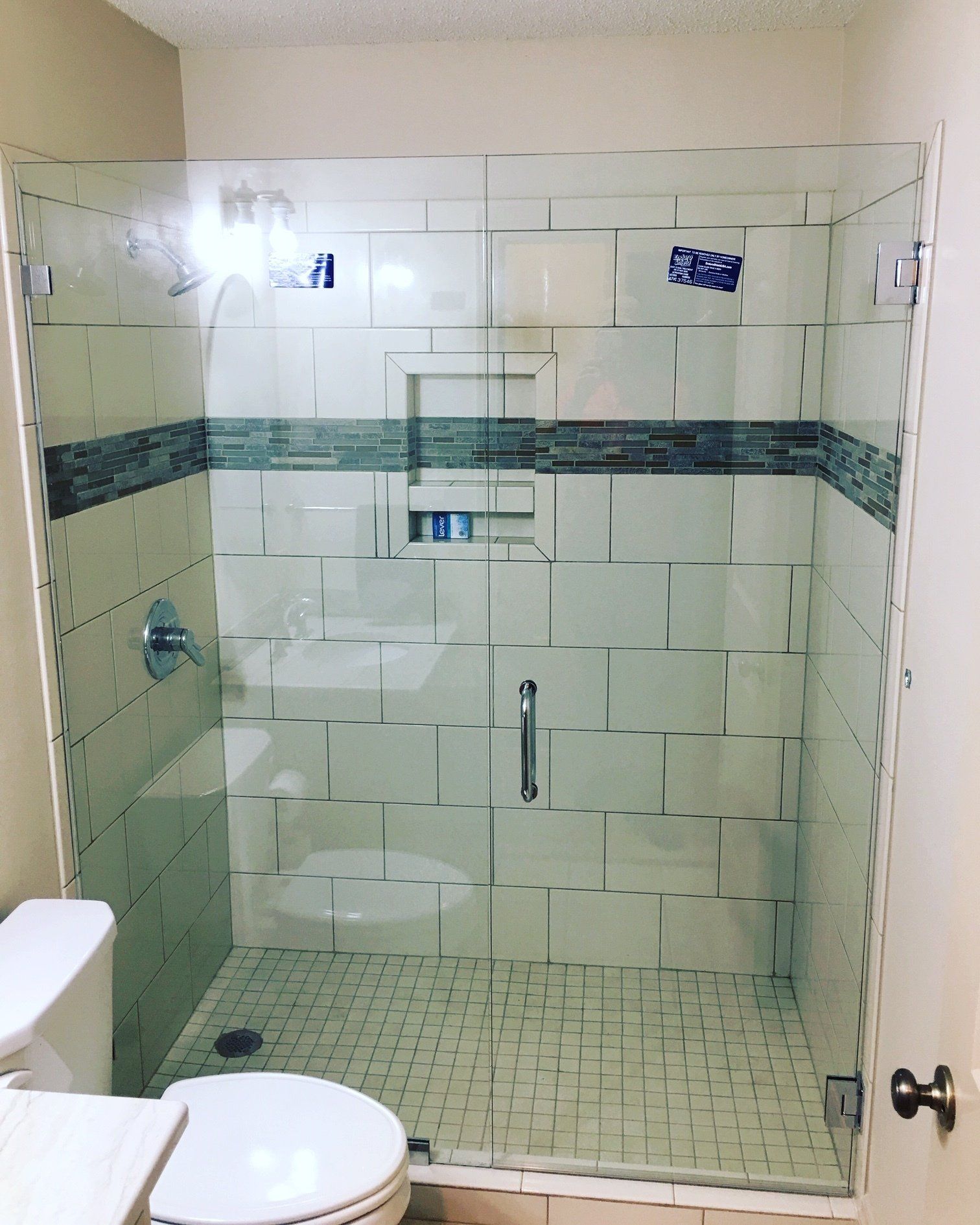 Clear Shower Glass — Baker, LA — Baker Glass Wks, Inc.