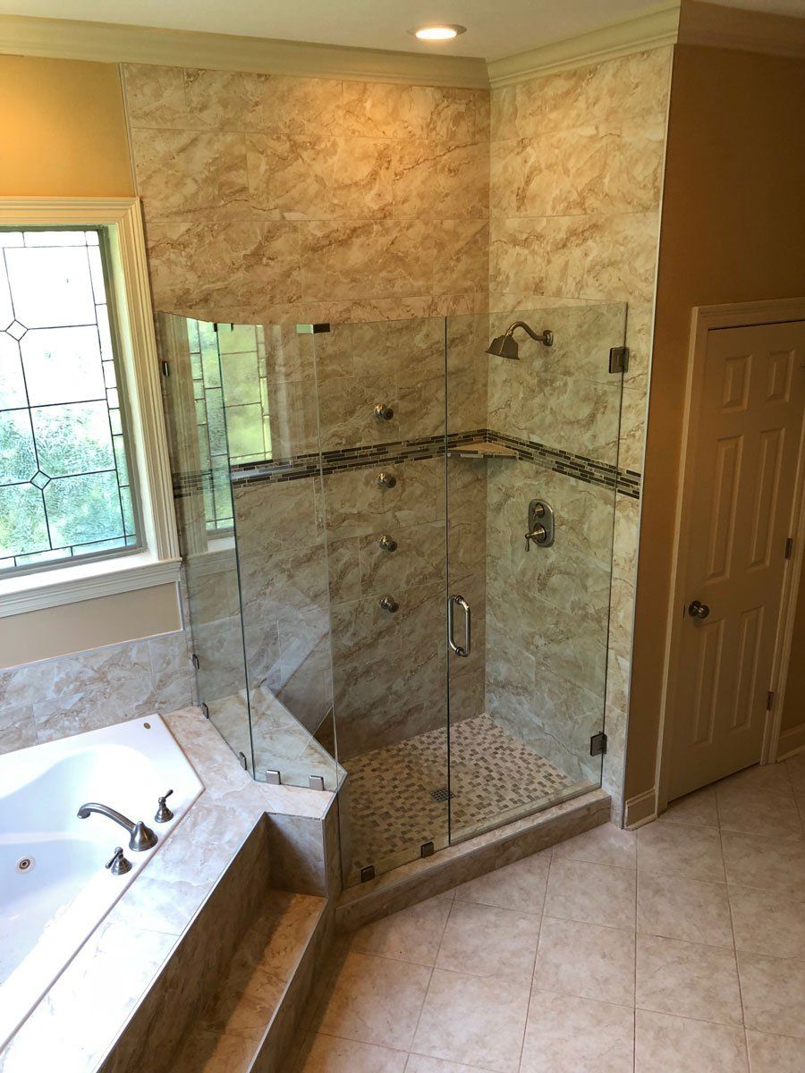 Shower Glass Separator — Dundee, IL — Baker Glass Works, Inc.